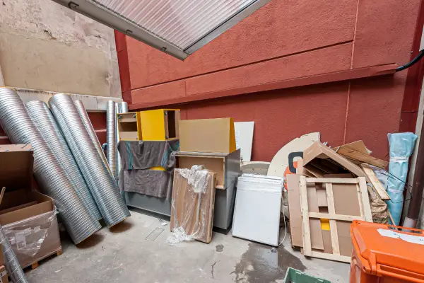 Full and Partial Garage Clearance